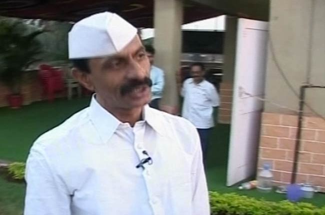 27 अगस्त 2012: तस्वीरों में दिनभर की अहम खबरें | पढ़ें