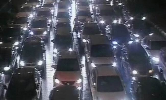 27 अगस्त 2012: तस्वीरों में दिनभर की अहम खबरें | पढ़ें