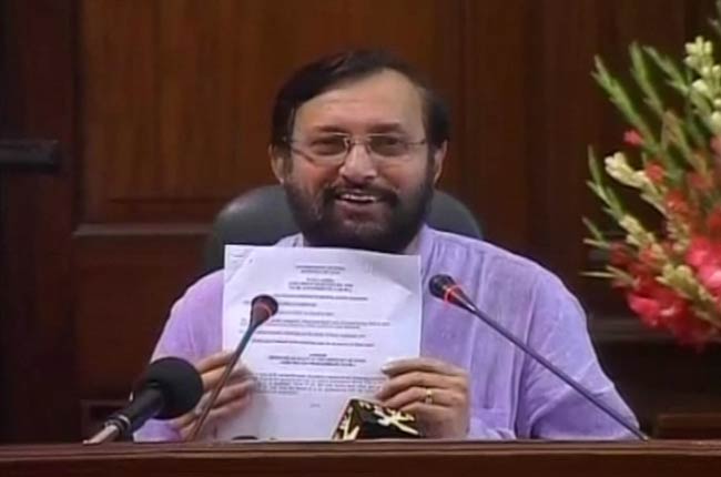 28 अगस्त 2012: तस्वीरों में दिनभर की अहम खबरें  | पढ़ें