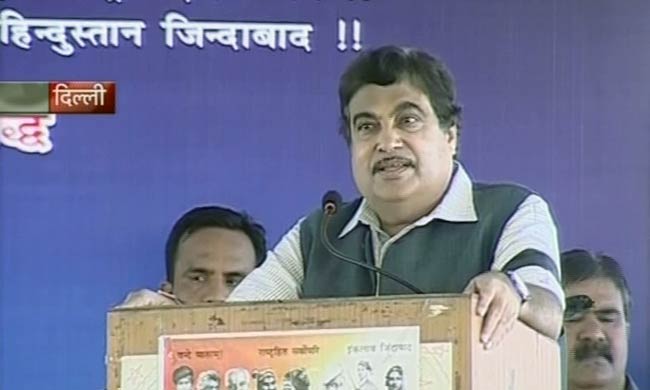 13 अगस्त 2012: तस्वीरों में दिनभर की अहम खबरें | पढ़ें