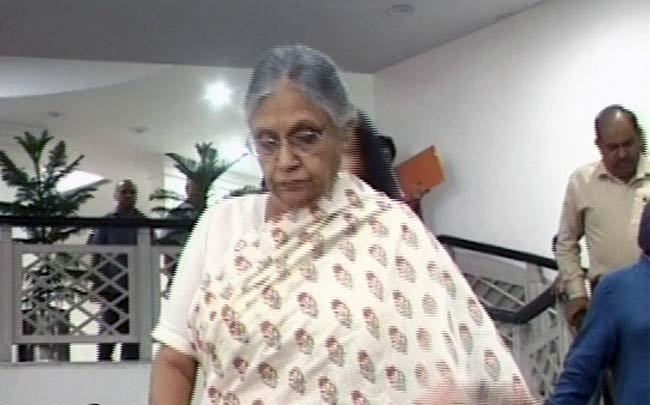 13 अगस्त 2012: तस्वीरों में दिनभर की अहम खबरें | पढ़ें