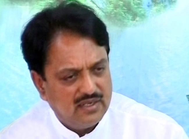 07 अगस्‍त 2012: तस्वीरों में दिनभर की अहम खबरें | पढ़ें