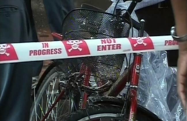 02 अगस्‍त 2012: तस्वीरों में दिनभर की अहम खबरें | पढ़ें