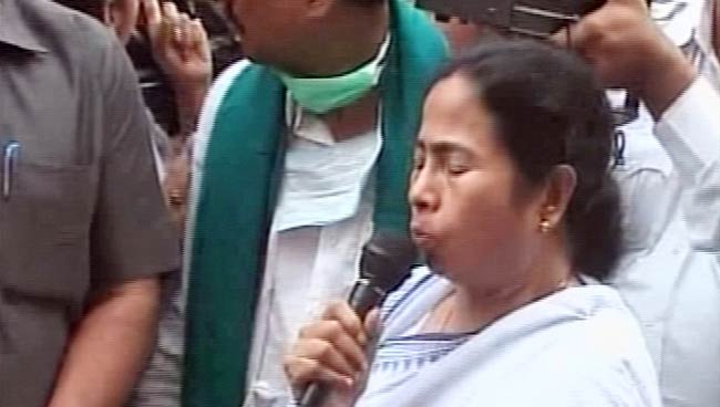 06 अगस्‍त 2012: तस्वीरों में दिनभर की अहम खबरें  | पढ़ें