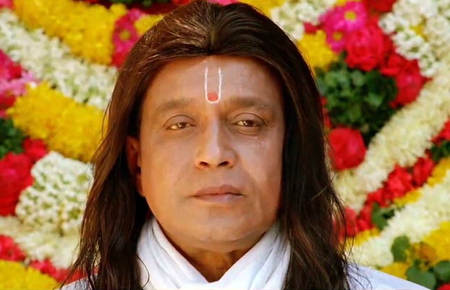 देखें 'ओह माय गॉड' का फर्स्टलुक | लाखों की बाइक पर अक्की