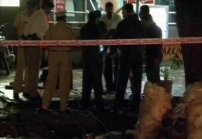 4 धमाकों से सहमा पुणे, अलर्ट जारी