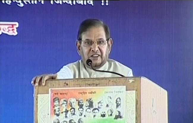 रामदेव का संसद कूच का आह्वान | अरबपति योगी