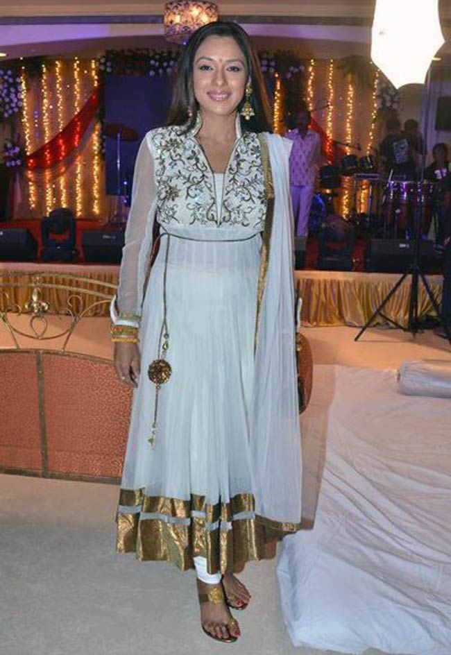 टीवी कलाकारों की रंगीनियां | ग्लैमर का तड़का