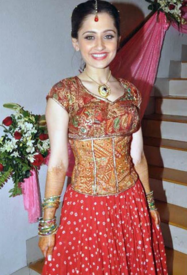 टीवी कलाकारों की रंगीनियां | ग्लैमर का तड़का