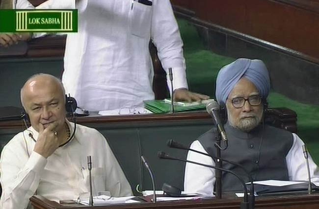 ...जब आडवाणी के बयान पर आक्रामक हुईं सोनिया