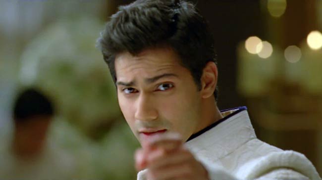 'स्टूडेंट ऑफ द ईयर' का फर्स्ट लुक | बॉलीवुड की हसीन परियां