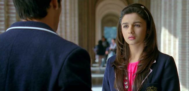 'स्टूडेंट ऑफ द ईयर' का फर्स्ट लुक | बॉलीवुड की हसीन परियां