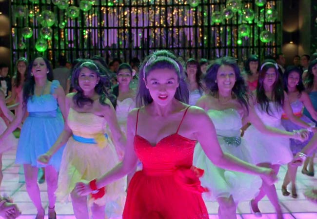 'स्टूडेंट ऑफ द ईयर' का फर्स्ट लुक | बॉलीवुड की हसीन परियां