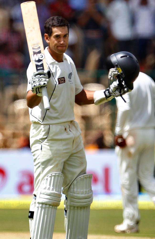 2nd Test Match: पहले दिन कप्‍तान टेलर का शतक