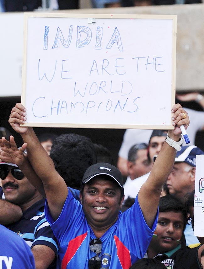 अंडर 19 वर्ल्‍ड कप: ऑस्‍ट्रेलिया को हरा भारत बना चैंपियन