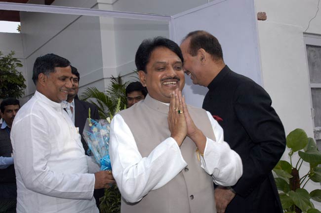 विलासराव देशमुख का निधन | किसने क्‍या कहा?