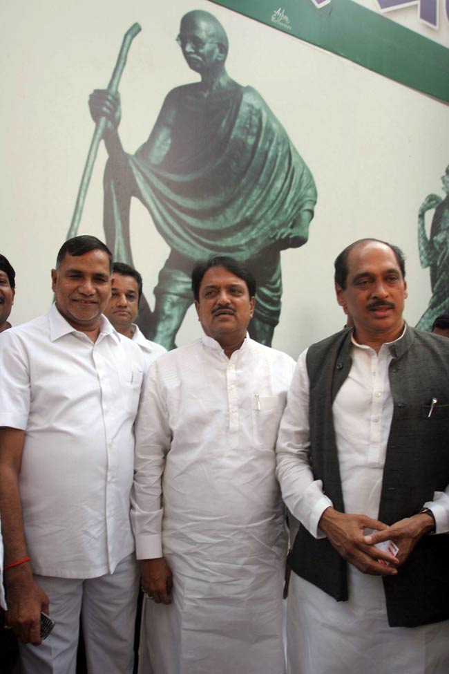 विलासराव देशमुख का निधन | किसने क्‍या कहा?