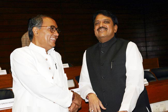 विलासराव देशमुख का निधन | किसने क्‍या कहा?