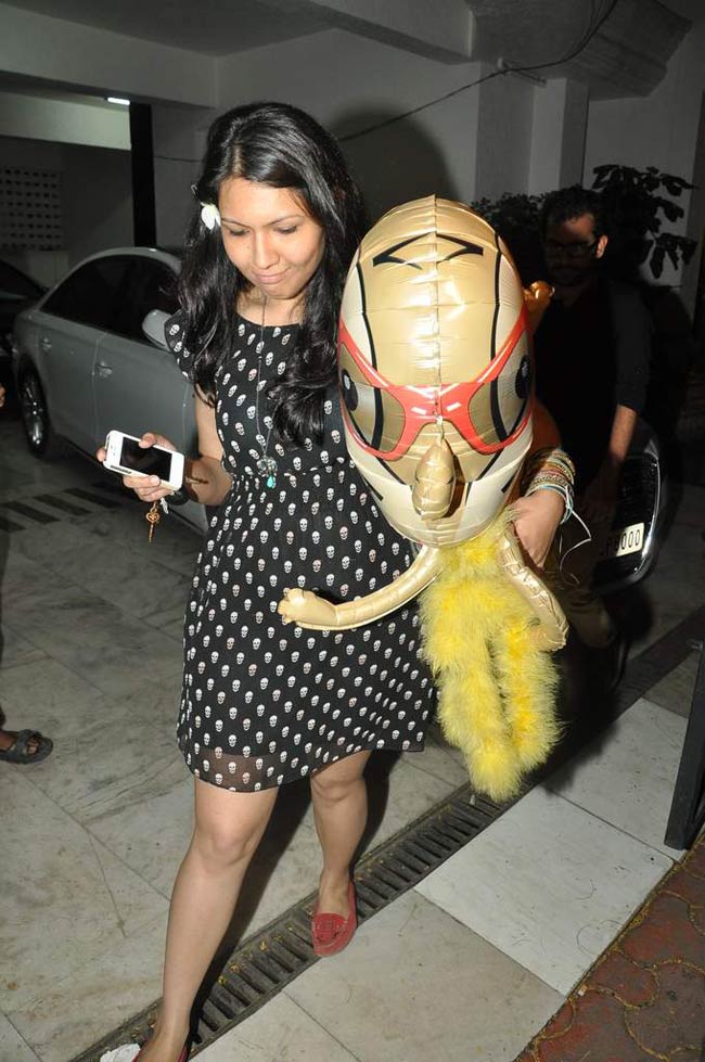 रणबीर की बर्थ-डे पार्टी में सितारों का जमघट | 30 के रणबीर