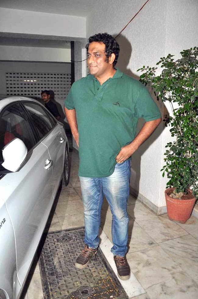 रणबीर की बर्थ-डे पार्टी में सितारों का जमघट | 30 के रणबीर