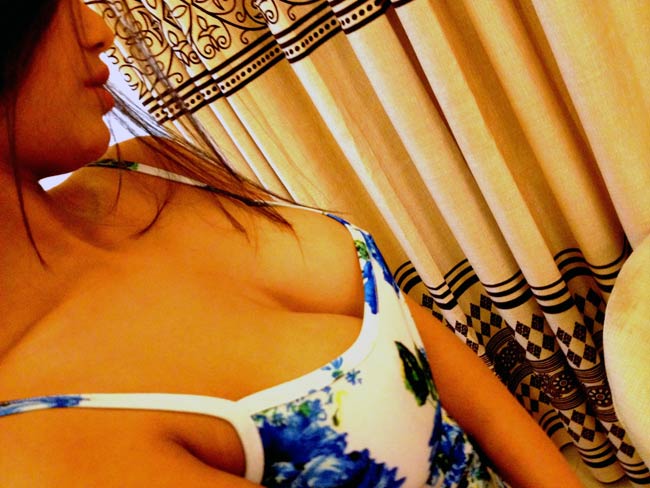 पूनम पांडे का Hot 'गुड मॉर्निंग'... | पूनम पांडे