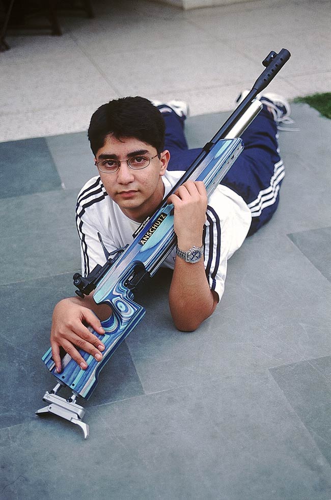 ओलंपिक में देश के एकमात्र गोल्ड मेडलिस्ट अभिनव बिंद्रा