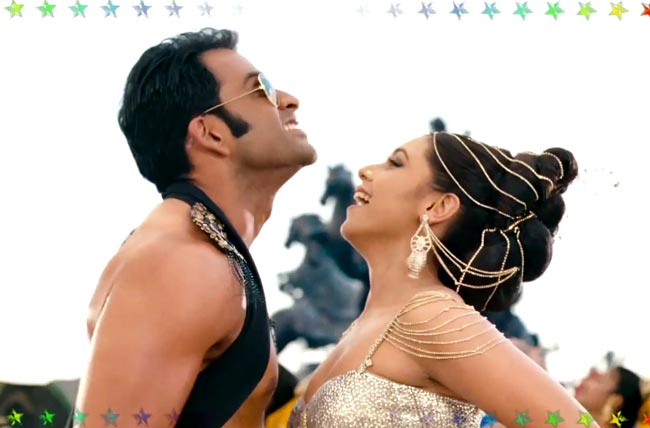 'अय्या' में नजर आएंगी अनदेखी रानी | रानी का बेली डांस