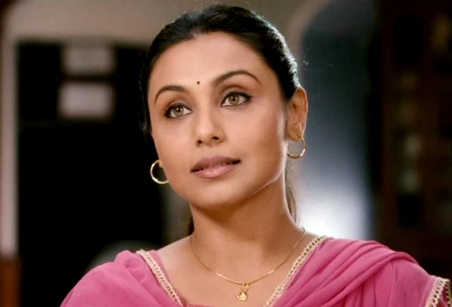 'अय्या' में नजर आएंगी अनदेखी रानी | रानी का बेली डांस