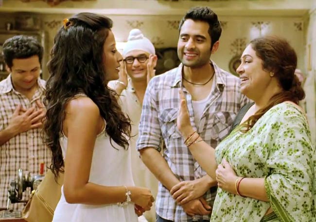 'अजब गजब लव' का फर्स्ट लुक  | दक्षिण का जलवा