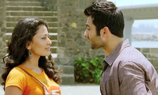 'अजब गजब लव' का फर्स्ट लुक  | दक्षिण का जलवा