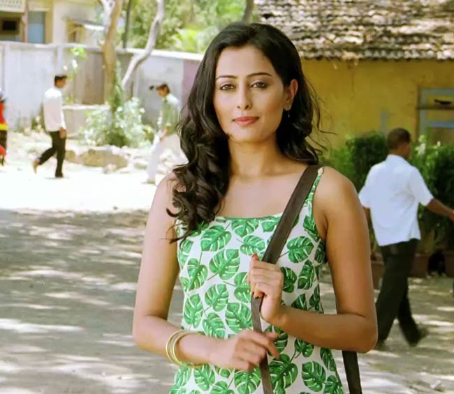 'अजब गजब लव' का फर्स्ट लुक  | दक्षिण का जलवा