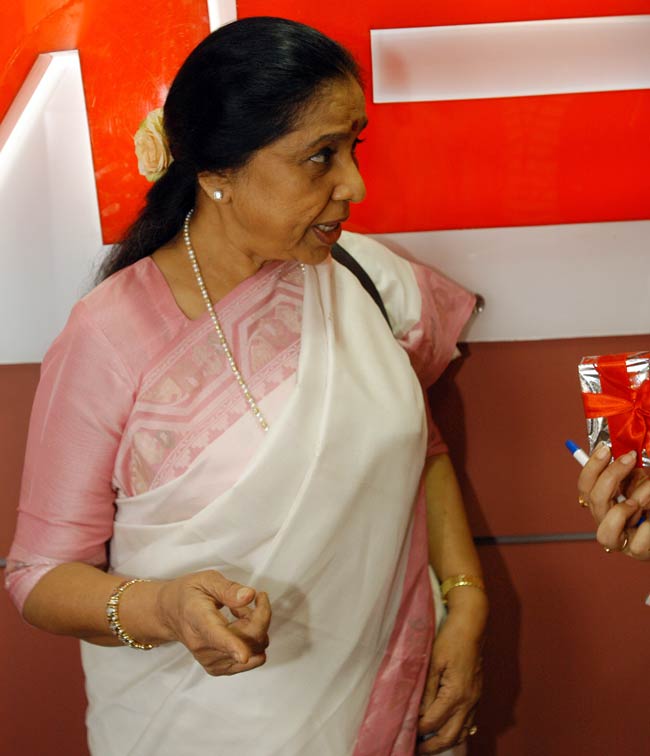 चुरा लिया है दिल को जो तुमने... | बहुत याद आते हैं किशोर दा