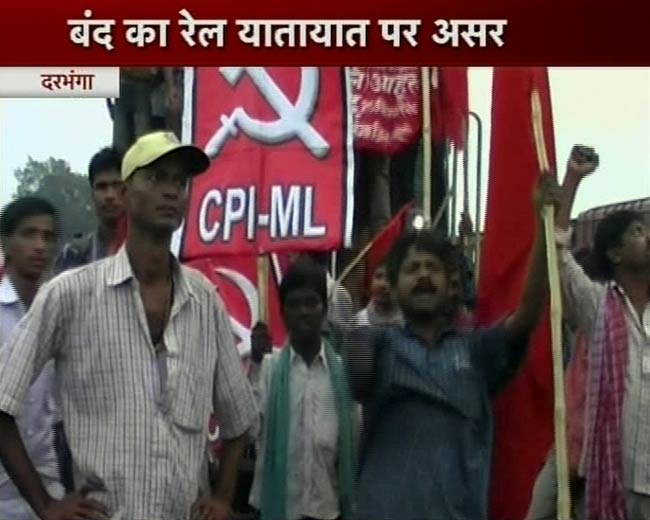 देशव्यापी बंद से अस्त-व्यस्त हुआ भारत