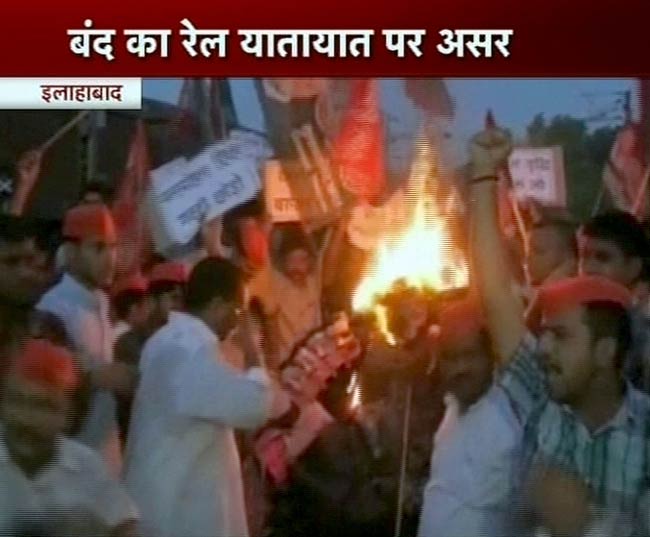 देशव्यापी बंद से अस्त-व्यस्त हुआ भारत