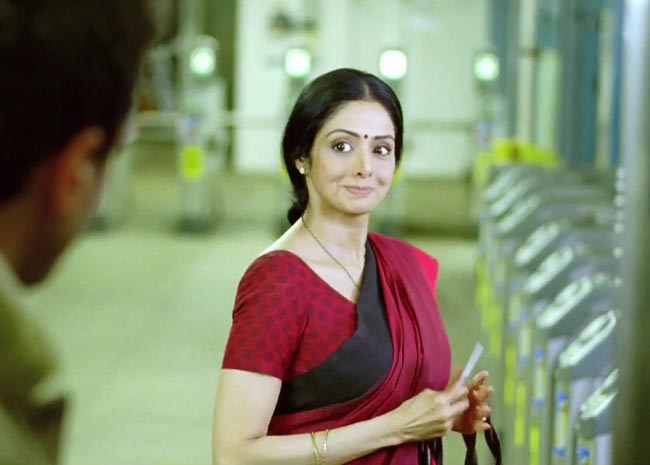 'इंग्लिश विंग्लिश' का फर्स्ट लुक  | बॉलीवुड के GEN NXT