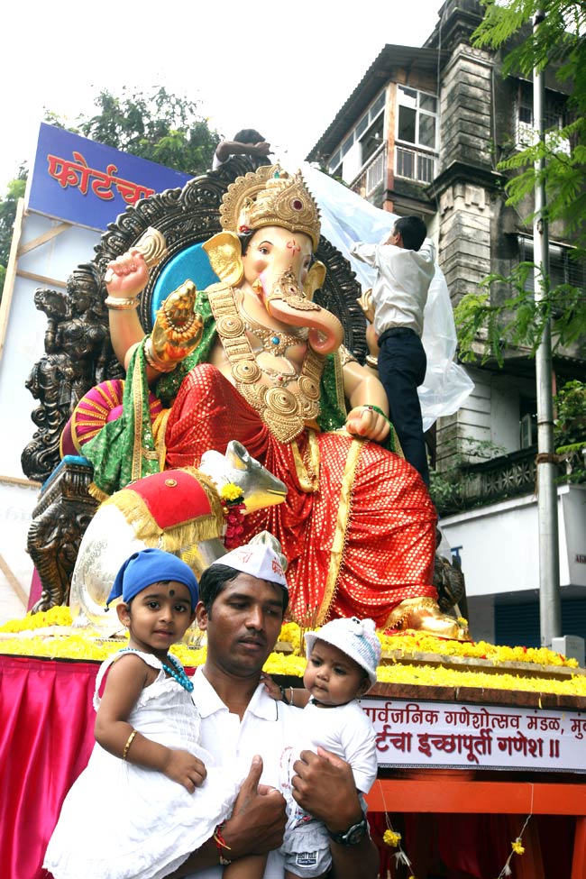 कृपा बरसाने फिर आ रहे हैं गणपति बप्‍पा