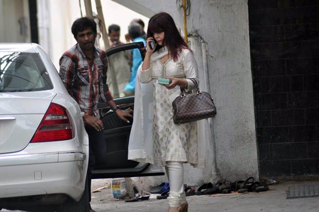 बॉलीवुड भी बोला, गणपति बप्पा मोरया | ऐश्‍वर्या के गणपति