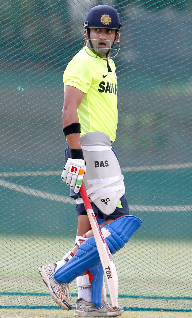 पाक के खिलाफ 'करो या मरो' मैच के लिए तैयार भारत | पढ़ें