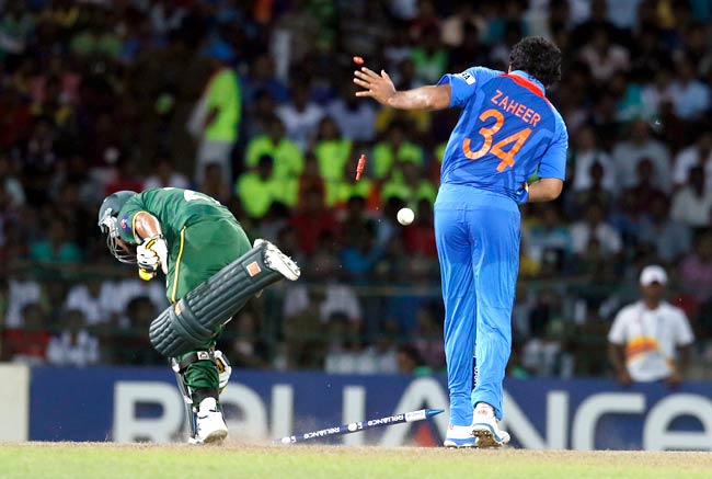 तस्‍वीरों में भारत की जीत का जश्‍न... | कोहली हुए 'विराट'