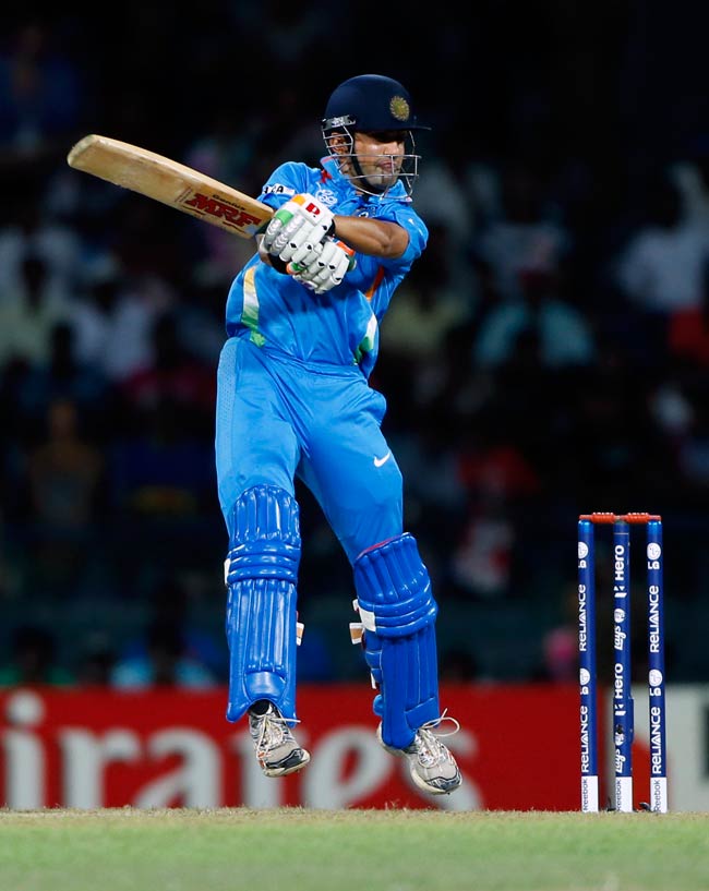 भज्जी की जादूगरी से इंग्लैंड हुआ ध्वस्त | भज्जी की अनदेखी तस्वीरें