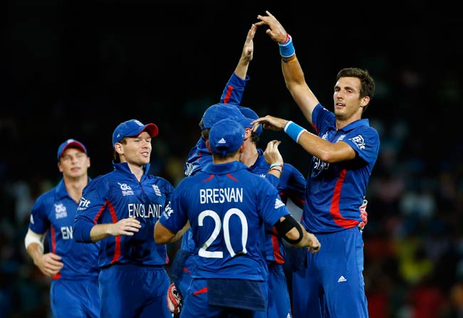 भज्जी की जादूगरी से इंग्लैंड हुआ ध्वस्त | भज्जी की अनदेखी तस्वीरें