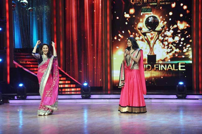 डांसिंग फ्लोर पर श्रीदेवी, माधुरी का जलवा | धक-धक गर्ल