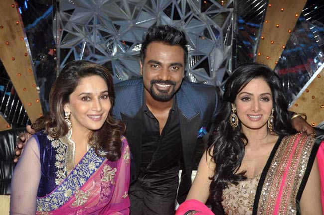 डांसिंग फ्लोर पर श्रीदेवी, माधुरी का जलवा | धक-धक गर्ल