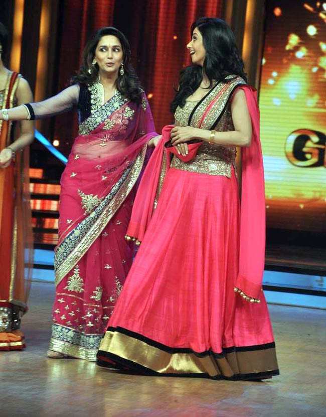 डांसिंग फ्लोर पर श्रीदेवी, माधुरी का जलवा | धक-धक गर्ल