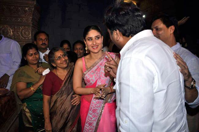 गणपति के दर पहुंचे करीना कपूर व मधुर भंडारकर | फर्स्‍ट लुक