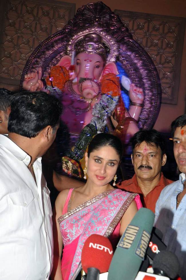 गणपति के दर पहुंचे करीना कपूर व मधुर भंडारकर | फर्स्‍ट लुक