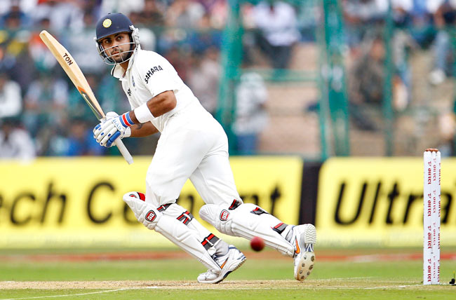 2nd Test Day 2: कोहली ने संभाली पारी