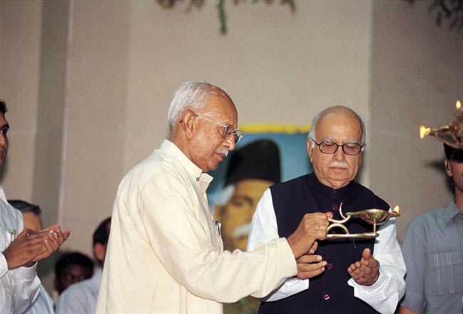 RSS के पूर्व प्रमुख के एस सुदर्शन का निधन