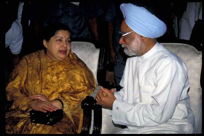 प्रधानमंत्री मनमोहन सिंह की अनदेखी तस्वीरें