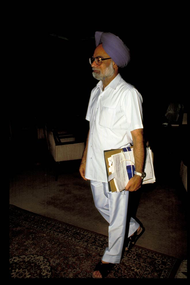 प्रधानमंत्री मनमोहन सिंह की अनदेखी तस्वीरें